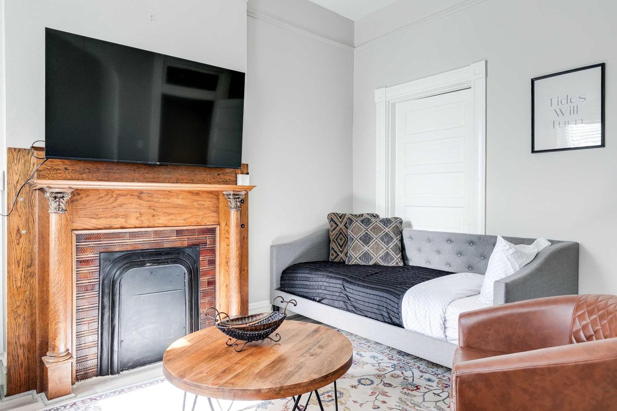 M2 Central Location 2 Mins To Vcu Free Parking Richmond Buitenkant foto