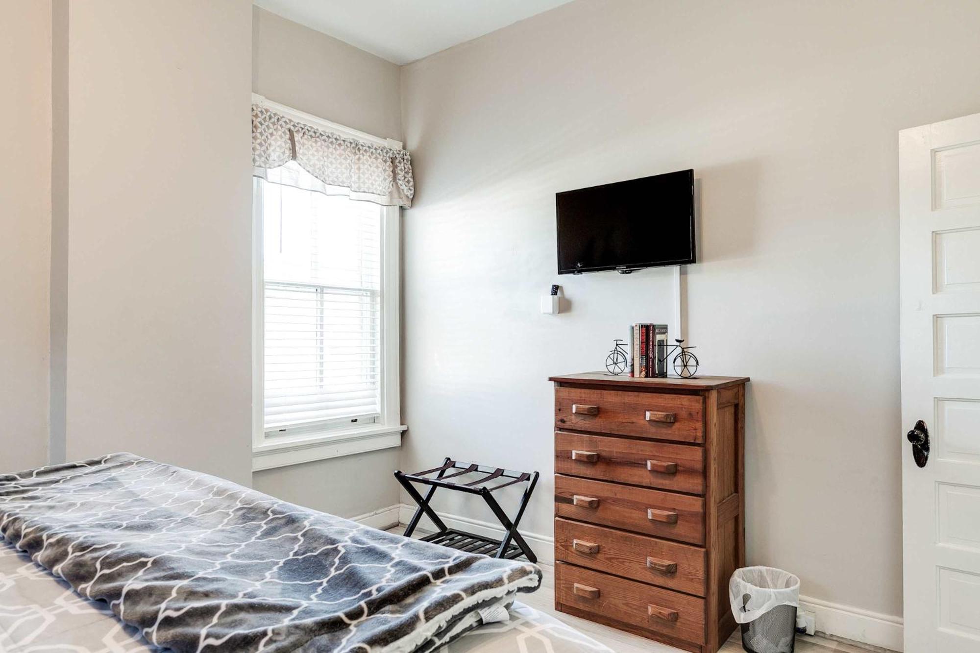 M2 Central Location 2 Mins To Vcu Free Parking Richmond Buitenkant foto